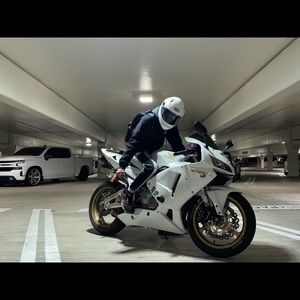 Meet your Posher, Pablo